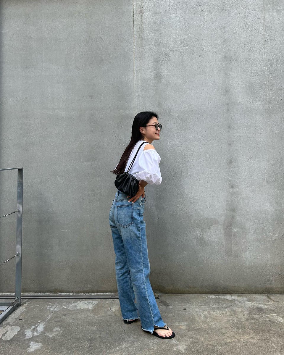 NoeliaDasioegy's tweet photo. Hey there! 🌞 Just wanted to say, you’ve got a spark in you—let it light up the path ahead. 🌻
kLmPnT https://t.co/WDroXFV9X2