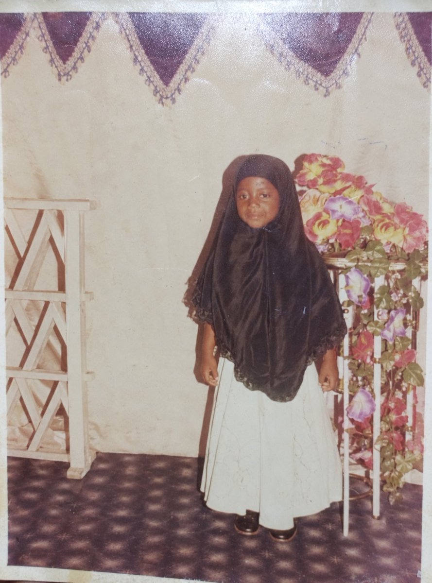 AdekemiSaliu's tweet photo. 26 years of living, thriving and glowing ✨️😍
A heart full of gratitude and so much more to look forward to. 🥹❤️

Happy birthday to me, Adekemi 🎂✨🥂 https://t.co/cI3F3DXl3H