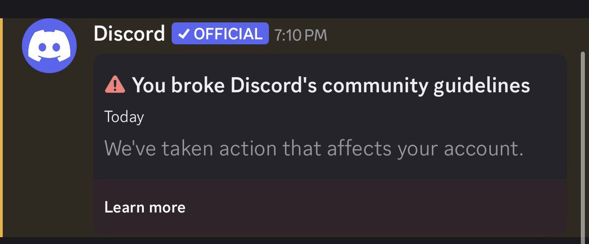 Ghoulshr1mp's tweet photo. Yo dumb Discord. Fix your shit or im filing a lawsuit against you for limiting my acc for no fucking reason. I legit sent a text in a Discord server text channel and you limited my acc for no fucking reason POS company.

@discord @discord_support https://t.co/HKe9EC8cZv