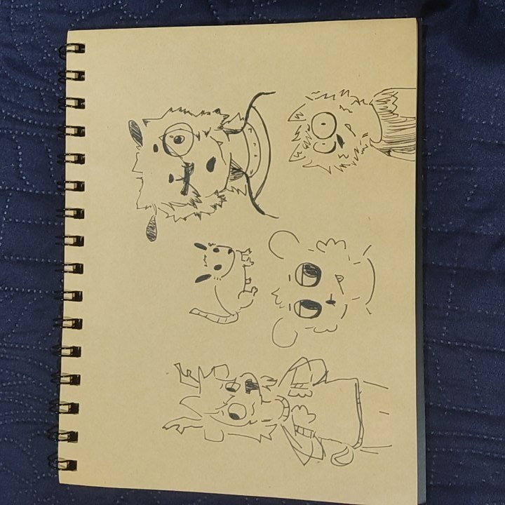 Caja_De_Lexe's tweet photo. More book drawings >.< https://t.co/NtCvhwelnz