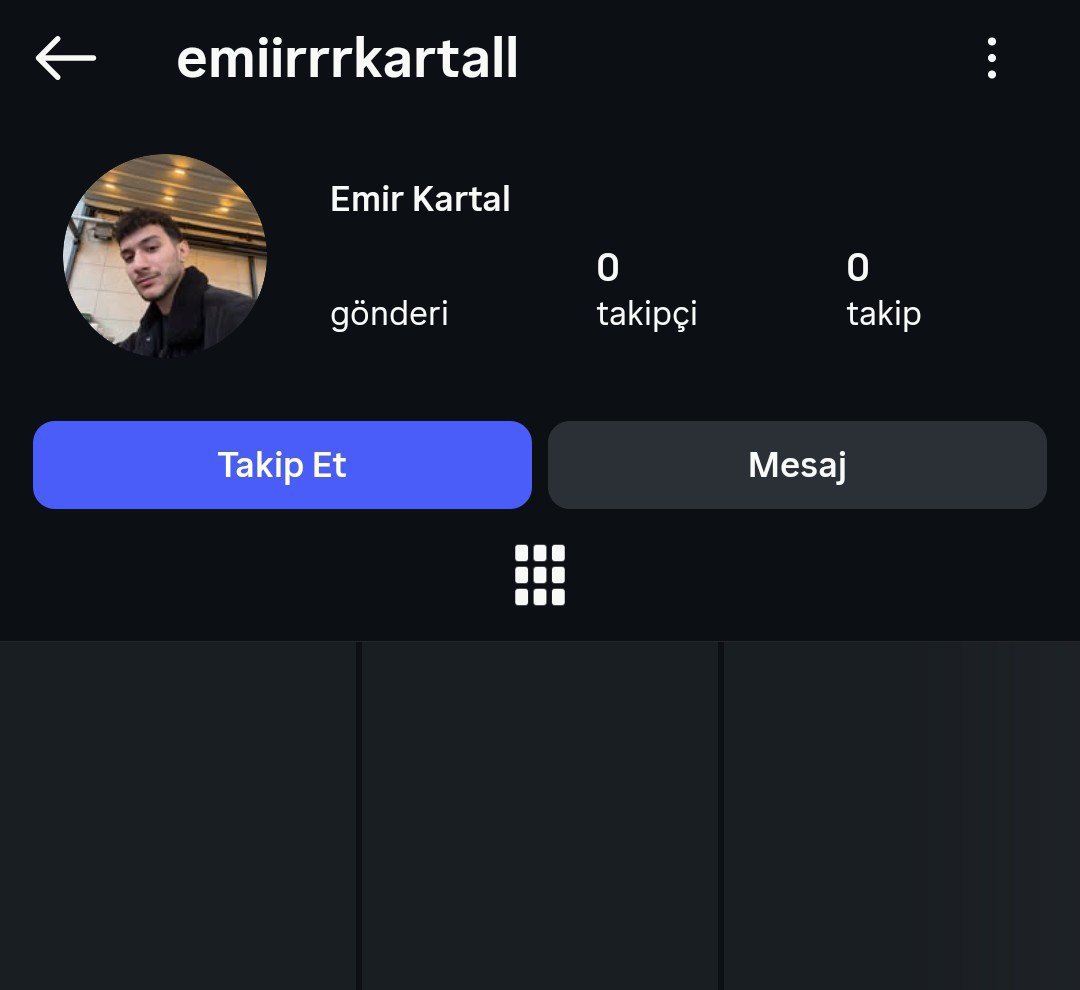 Berfins_ss's tweet photo. @Kittyystars1 @g0rlisagunn2 bizim tayfadan kimse ona hicbir sekilde kotu bisey soylemesine ragmen sırf yaptığının yanlış olduğunu belirttik diye engelledik, hatta bazılarımız direkt titan resmi hesabından engellenmis https://t.co/4v6rDz3qFw