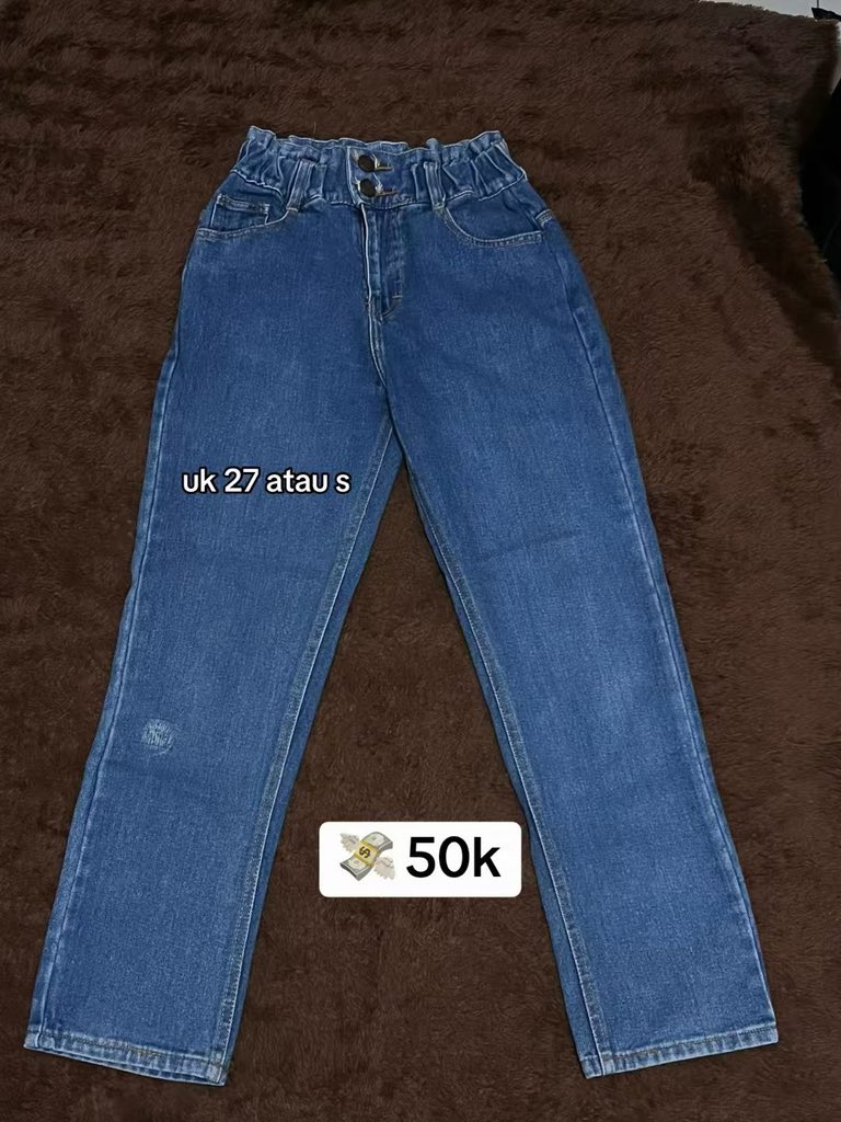 chocoolast's tweet photo. guyss yuk take kemeja, blouse, knit, jeans nya🫶🏻

🍊https://t.co/VPerukVHrj

#preloved #kemeja #blouse #knit #atasan #top #wanita #celana #jeans https://t.co/ZnPJgJ2R5R