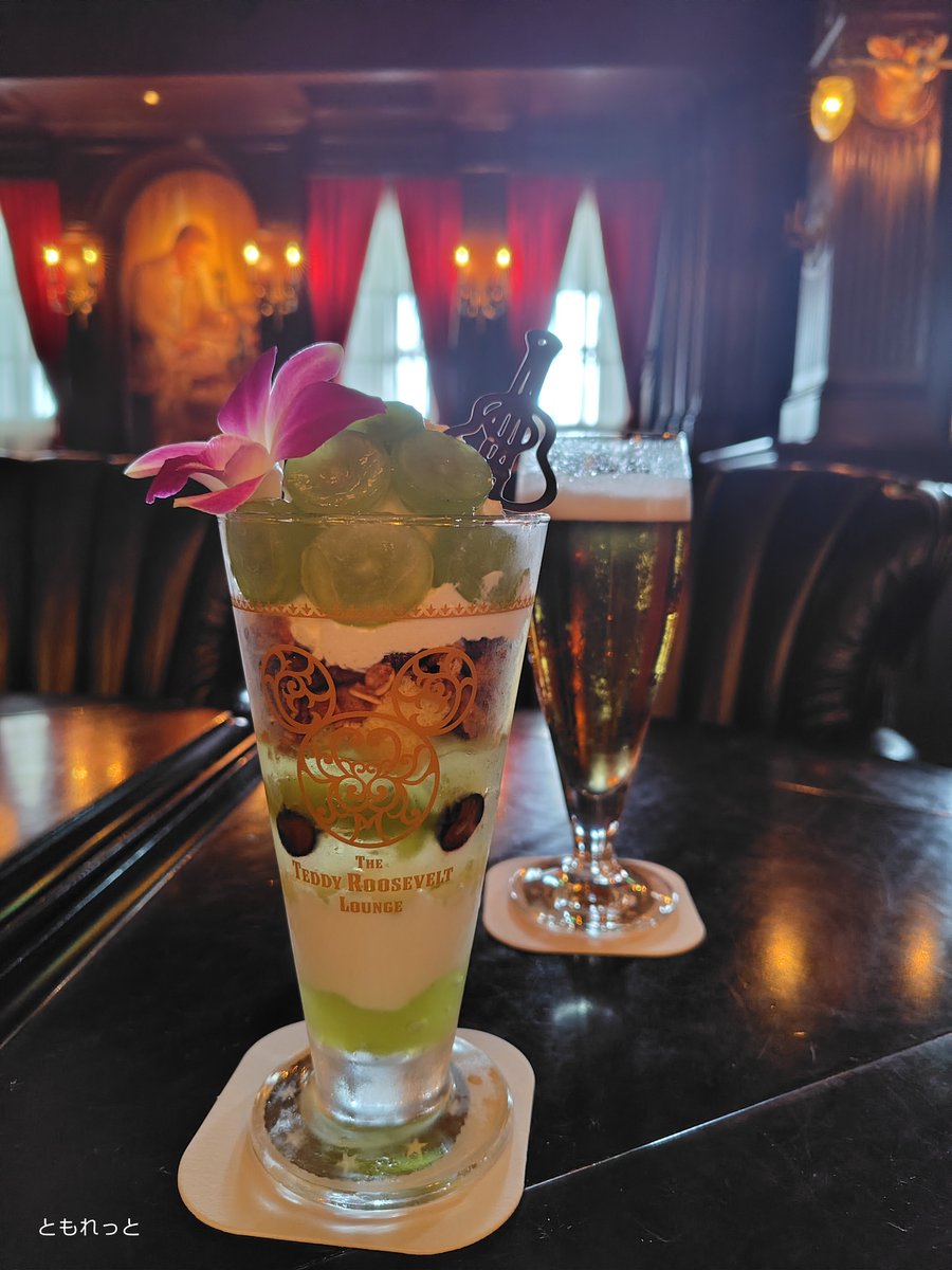 caruleann's tweet photo. 🍺🍴テディ・ルーズヴェルト・ラウンジの㊗️記念日のひととき https://t.co/nwCHdLBA8D