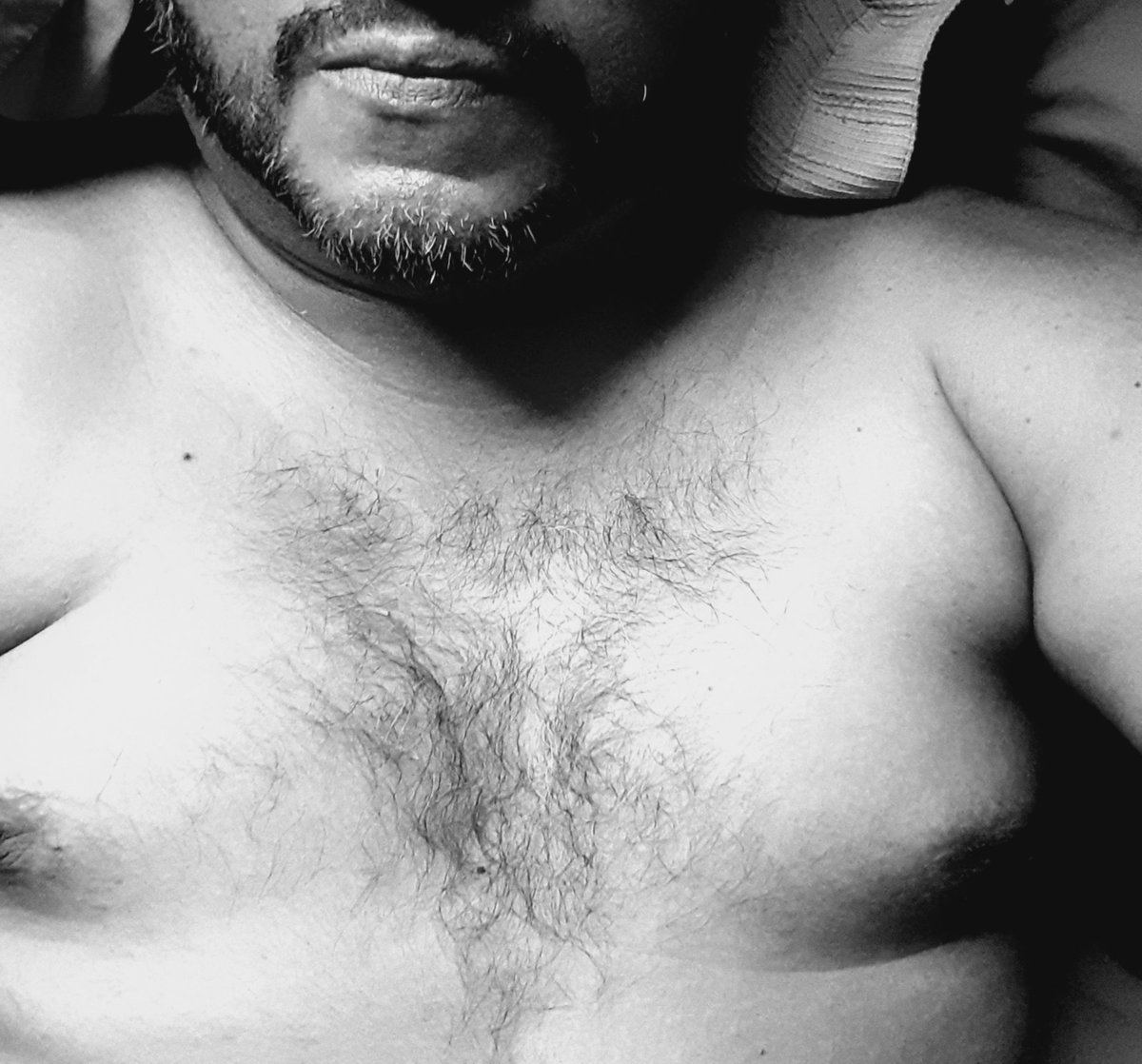Bearsyhd9's tweet photo. Daddy Bear 🐻 https://t.co/QrhThWyphv