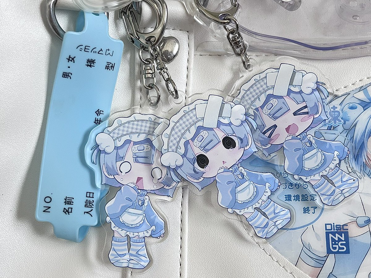 u1_8ra's tweet photo. ういはら×ウェブポンコラボ決定🧊
 
🤍1回700円＆ハズレ無し 
🤍13日間の期間限定グッズ
 BIGタペストリーやめじるしチャームなど新グッズもりだくさん！！

【販売期間】 9/11(金)12:00〜9/23(日)23:59 
【販売ページURL】
https://t.co/PqMP9mIyh5
 
是非チェックしてみてね👀
#ういはらウェブポン https://t.co/qdonJl1neg