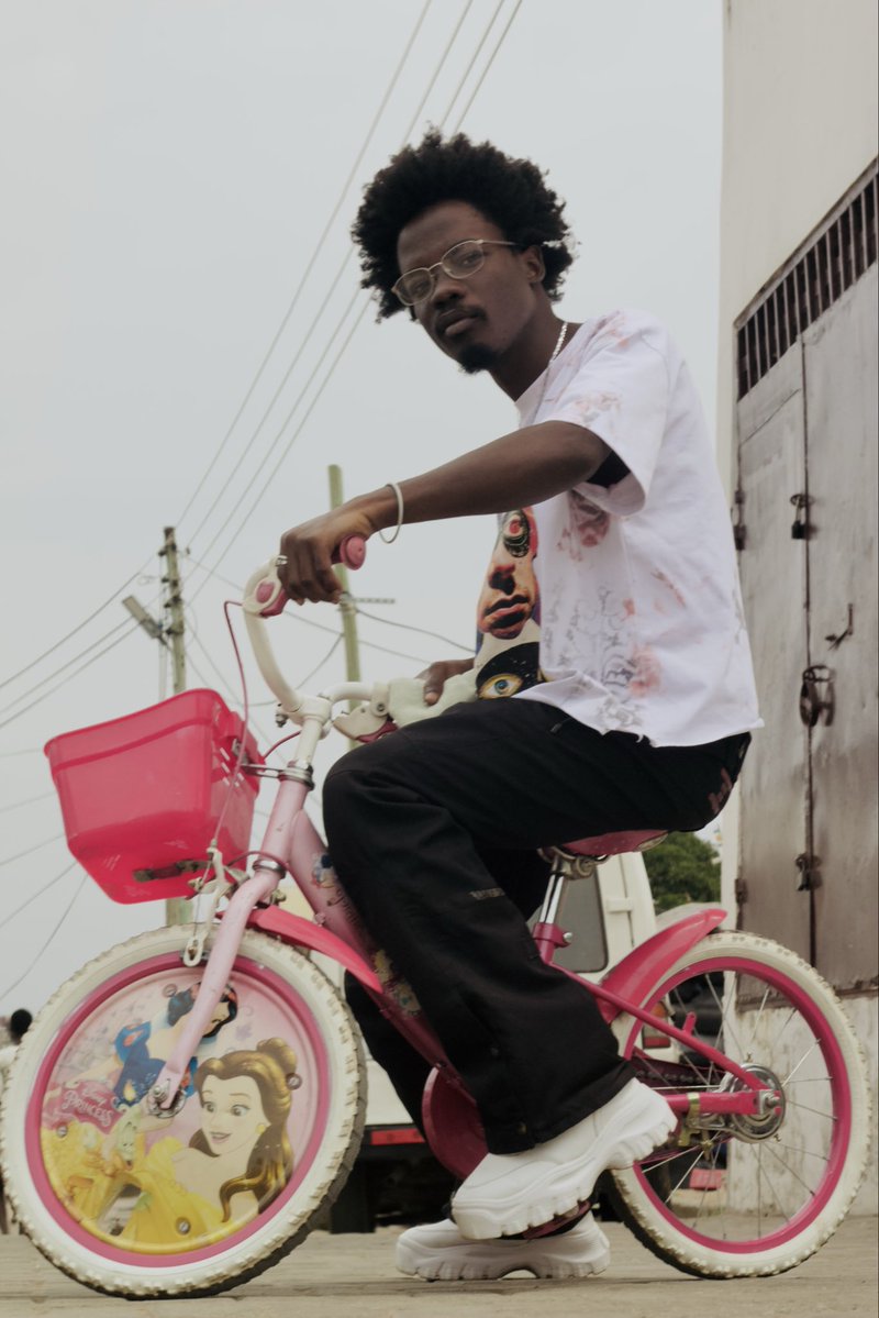 marinceomario's tweet photo. enjoying ride lε, bumpy ride lε egbeee mi
https://t.co/SmJR7lug4X https://t.co/bFl6QLbVry