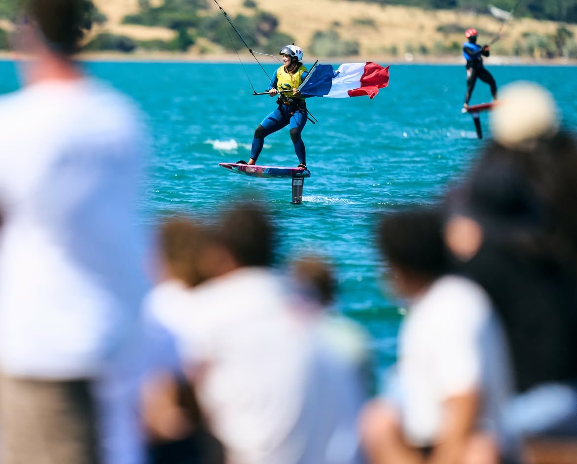 kiteclasses's tweet photo. Looking back at the 2025 Europeans.🇹🇷 Lauriane Nolot (FRA) and Riccardo Pianosi (ITA) locked down the European titles, while Max Maeder (SGP) took the Open Trophy after some intense final races. Time to reset the scoreboard before the 2026 Europeans kick off on September 7th. Who’s taking the crown this year?!

🏆Turk Telekom Formula Kite European Championships
📍 Akyaka Kite Beach, Gökova, Turkey
📅 05 - 12 Sept 2026 | Racing starts Sept 7
🔗 https://t.co/KbVZC5Sj8t

📷 @r_hajduk 

@turktelekom @kitebeachakyaka @kitebeachotel @vwturkiye @goturkiye

#formulakite #GoMuğla #GoTürkiye #Akyaka