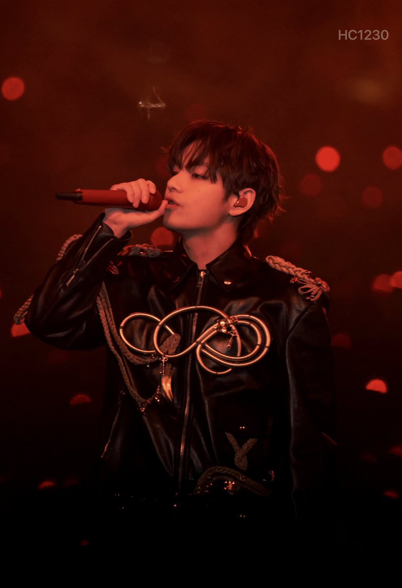 HC1230v's tweet photo. LA Day1

#V_WORLDTOUR_ARIRANG_LA_D1 
#KIMTAEHYUNG_WORLDTOUR_ARIRANG https://t.co/12zm0freXF