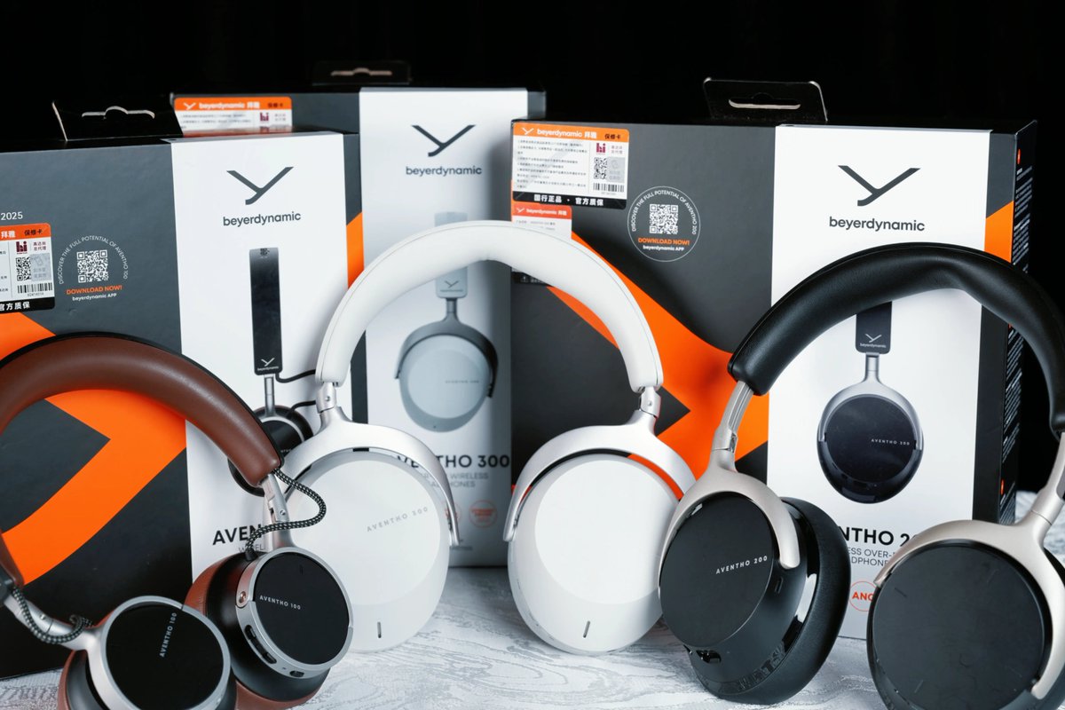 Earside_HiFi's tweet photo. @beyerdynamic  AVENTHO series comparison

Three Bluetooth over-ear headphones, three different characters.

🔹 AVENTHO 100 — lightweight and comfortable
🔹 AVENTHO 200 — all-rounder with smooth tuning
🔹 AVENTHO 300 — spacious, healthy, and higher-end sounding

Watch the full review on YouTube: https://t.co/NebxSsXdWN

#beyerdynamic #AVENTHO #HiFi #BluetoothHeadphones #Audiophile #Review