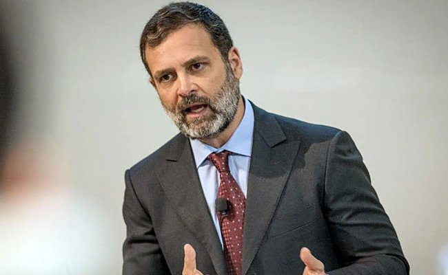 NewspressX's tweet photo. उन्हें भारत का प्रधानमंत्री बनने से कोई नहीं रोक पाएगा।

मैं फिर कहता हूँ, कोई भी नहीं। 🙏 https://t.co/uaFNHRwjt8