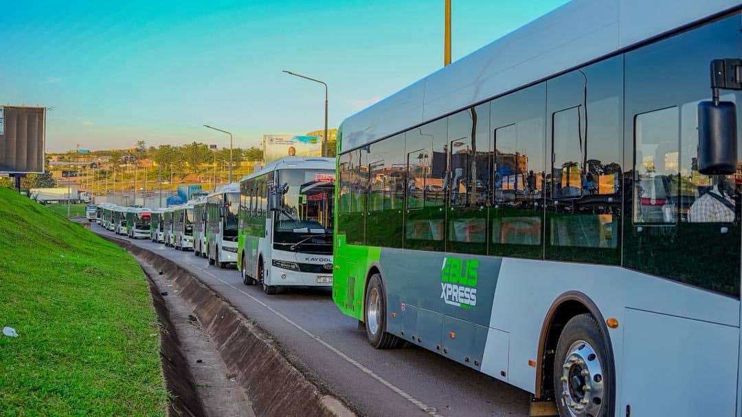 kirya_ug's tweet photo. Kayoola buses on the Nairobi route, we can’t wait to pay only 7k from Kampala to Nairobi. Eno Uganda esinga bulaaya. https://t.co/c85E99uLrp