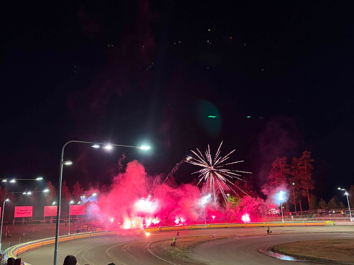 Keys0r's tweet photo. @ungeherrn @VFSPORTEN @MackanJansson https://t.co/36HiRHC6Lz