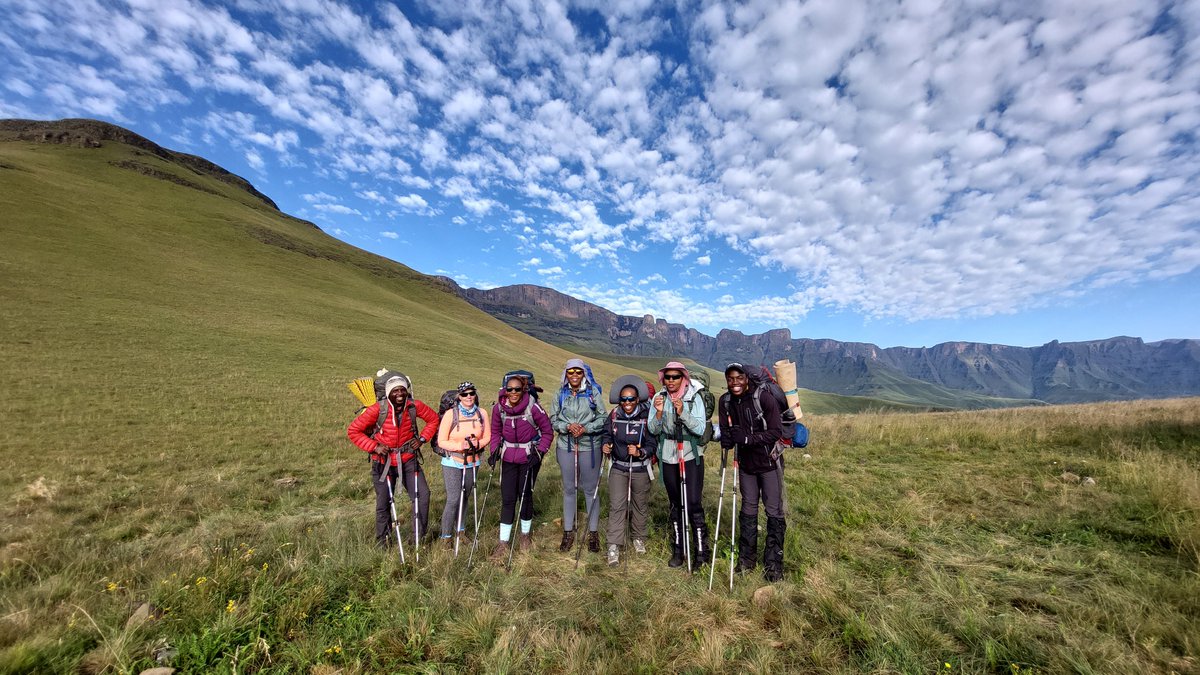 sibueverest's tweet photo. We are still looking for interview opportunity for the ladies who are attempting to climb 7 highest Volcanoes in 6 continents since we have climbed kilimanjaro already. https://t.co/UIsT9VKdtW needs your help. Our next mountain is in November. This is an inspiring Story. https://t.co/EvQe96uxGT
