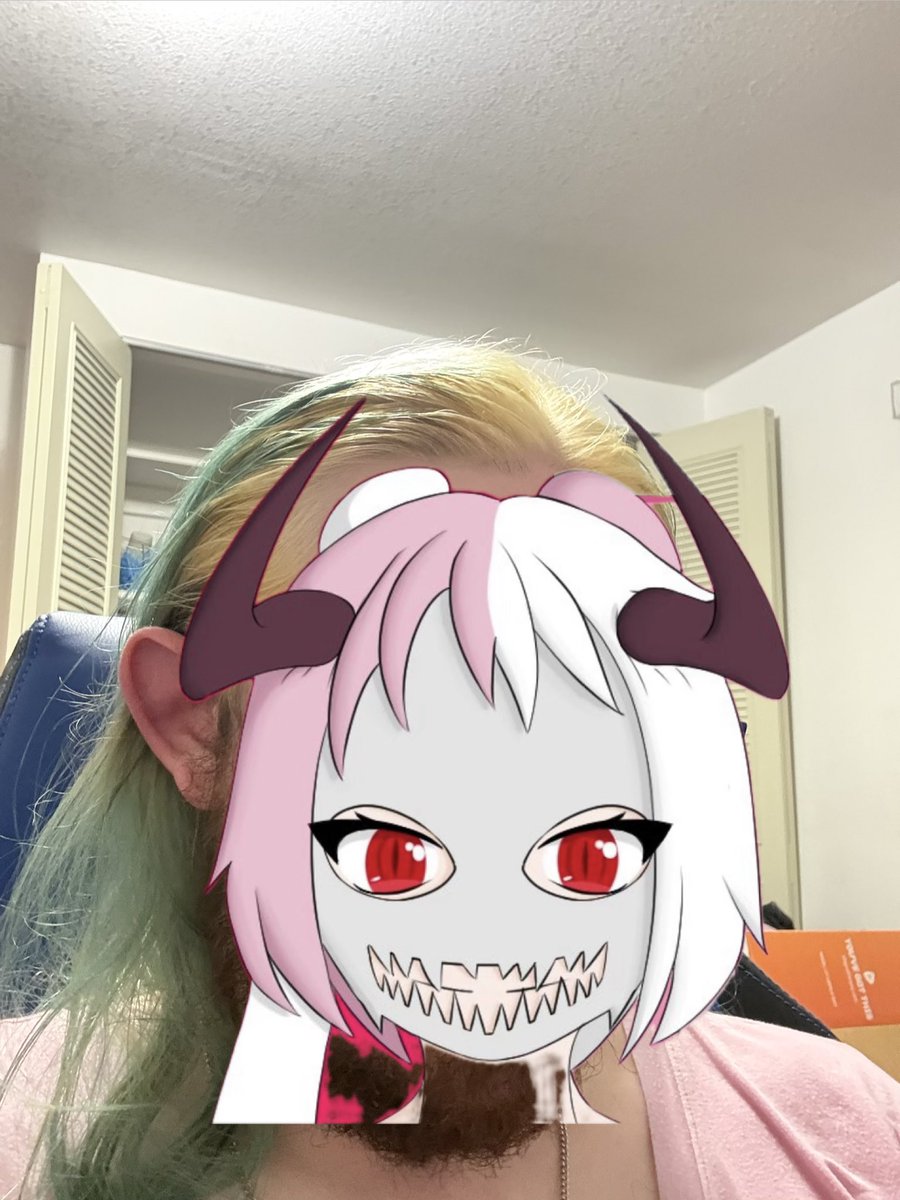 NeoTorchwickVT's tweet photo. I’m blonde.

I legally can call myself an idiot now. https://t.co/wVHXnw1ZXc