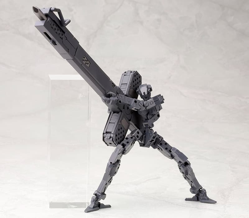 CKLim98's tweet photo. @WelshingDdraig2 I feel like the idea of a gigantic cross as a weapon has been popularised enough so it's bonkers to see how people are calling this plagiarism

Apart from anime or games, even model kit makers like Kotobukiya had done this concept, they even did it twice https://t.co/5PHEsD1pPF