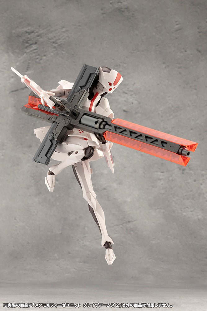 CKLim98's tweet photo. @WelshingDdraig2 I feel like the idea of a gigantic cross as a weapon has been popularised enough so it's bonkers to see how people are calling this plagiarism

Apart from anime or games, even model kit makers like Kotobukiya had done this concept, they even did it twice https://t.co/5PHEsD1pPF