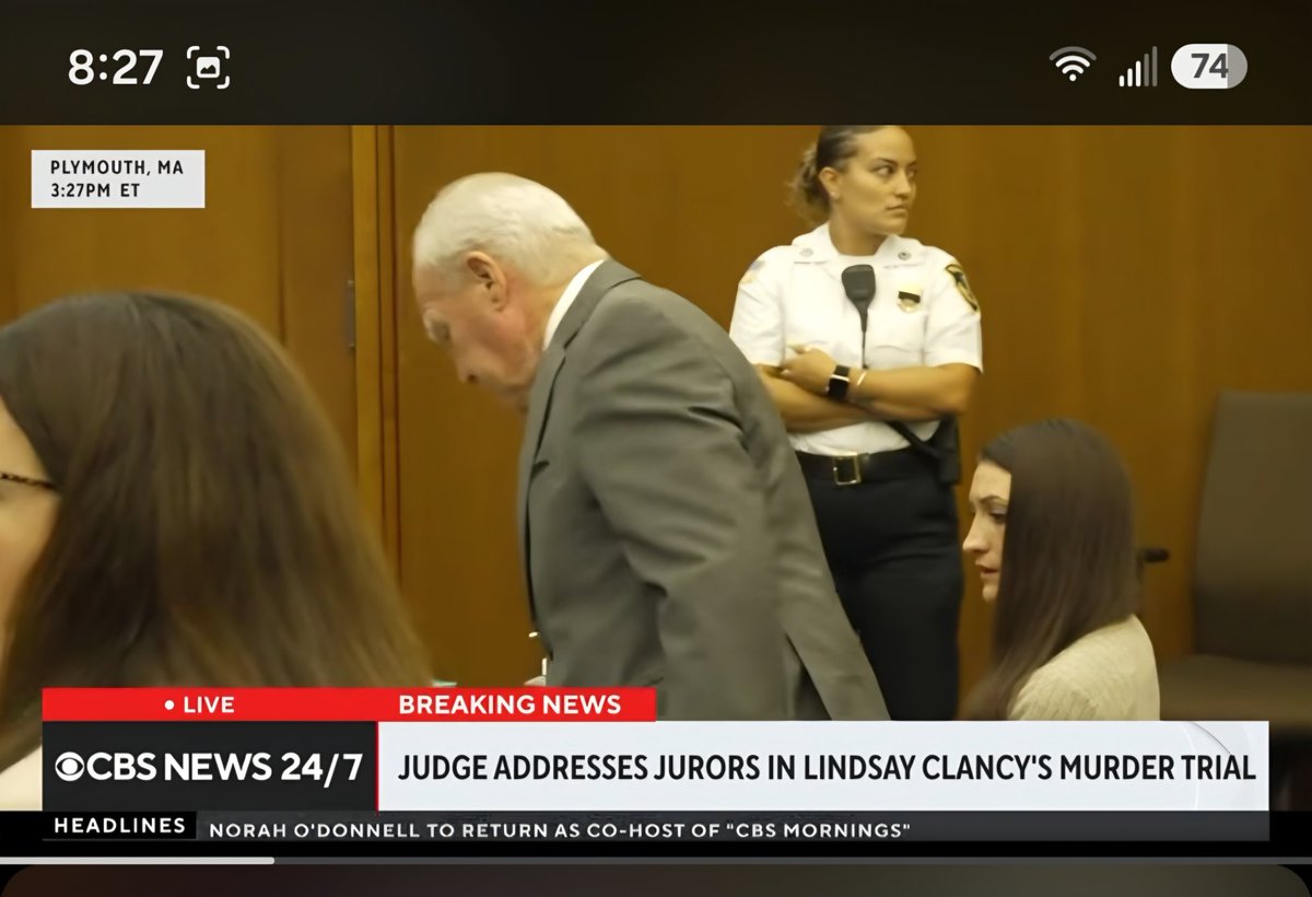 Stigs2257's tweet photo. Very disrespectful that this murderer mom doesn't rise for the jury... https://t.co/oWAPrKzeu7