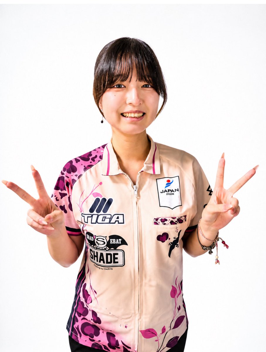 Tiga_darts_Jp's tweet photo. 【新規契約選手のご紹介🎯】
(1/2)

河原 舞姫（カワハラ マキ）選手

⚫︎ニックネーム：まっきー
⚫︎出身地：大阪
⚫︎ホームショップ
・豊橋／スリーインザブラック様
・安城／allure様
・金山・名駅／clan様
⚫︎ダーツ歴：1年未満
⚫︎JAPAN初参戦：2026 STAGE7 京都 https://t.co/ZE1rRn9s6X