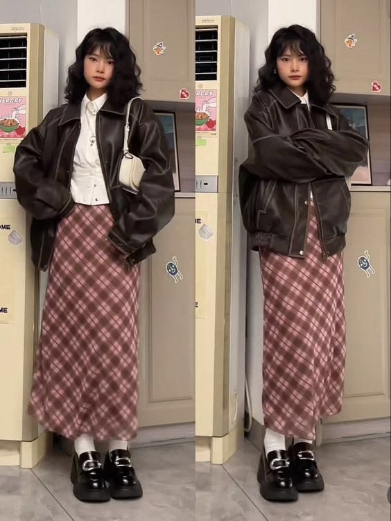 syapadisini's tweet photo. Jacket
1. https://t.co/eSeB8Ctfel
2.  https://t.co/G57oCDlAWx
3. https://t.co/rjktuG93xG
Inner 
https://t.co/cNCJt9C6q1
Skirt 
1. https://t.co/Q1CeFuowEg
2. https://t.co/4scgVuCj57 https://t.co/DG095m23N9