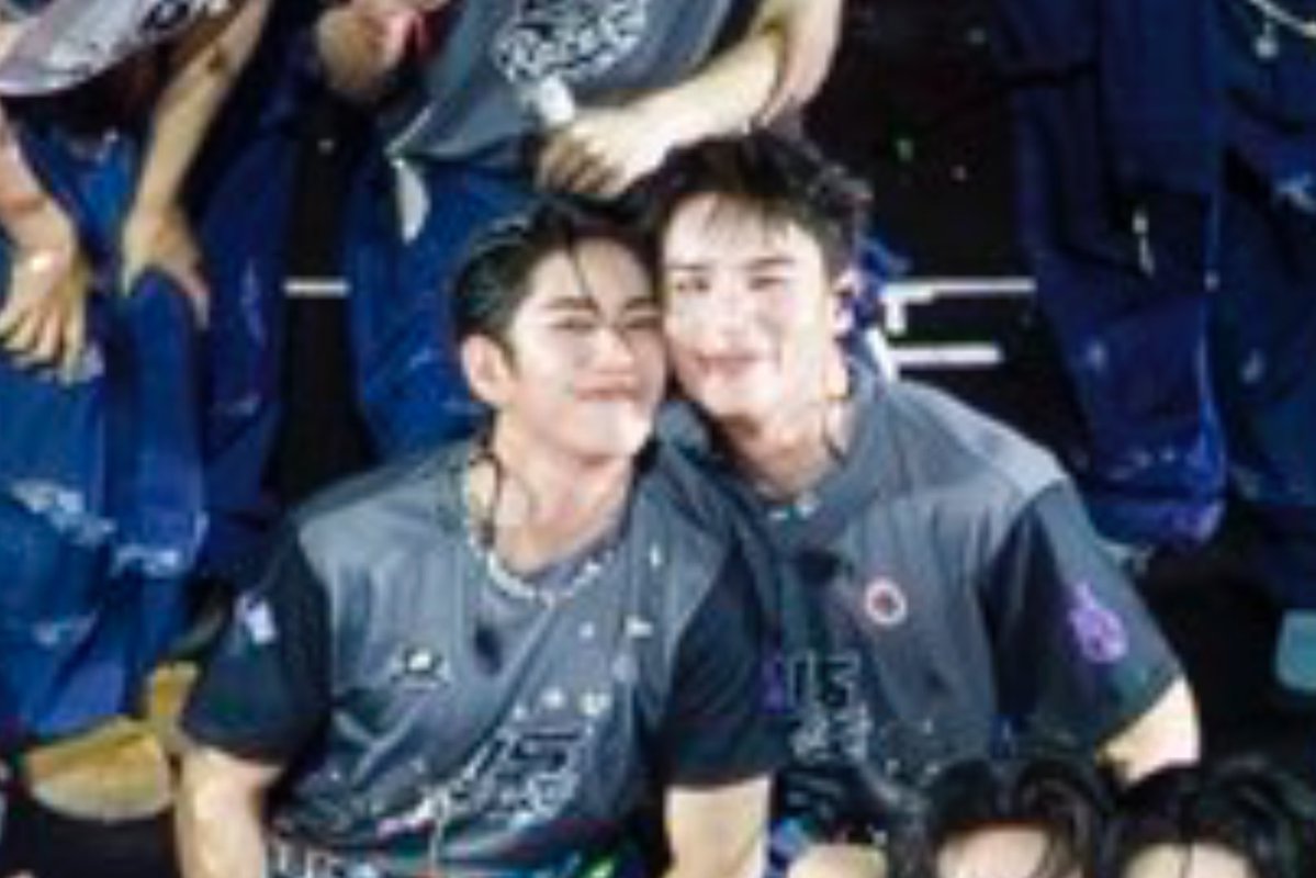 cherry__blank's tweet photo. 지미씨 보고싶다👨🏻‍❤️‍💋‍👨🏻👨🏻‍❤️‍💋‍👨🏻👨🏻‍❤️‍💋‍👨🏻👨🏻‍❤️‍💋‍👨🏻💜🩵~~~~~~~~~~~ (저멀리 태국까지 닿게 존나게 울부짖기) https://t.co/Rs4GLP8ReH