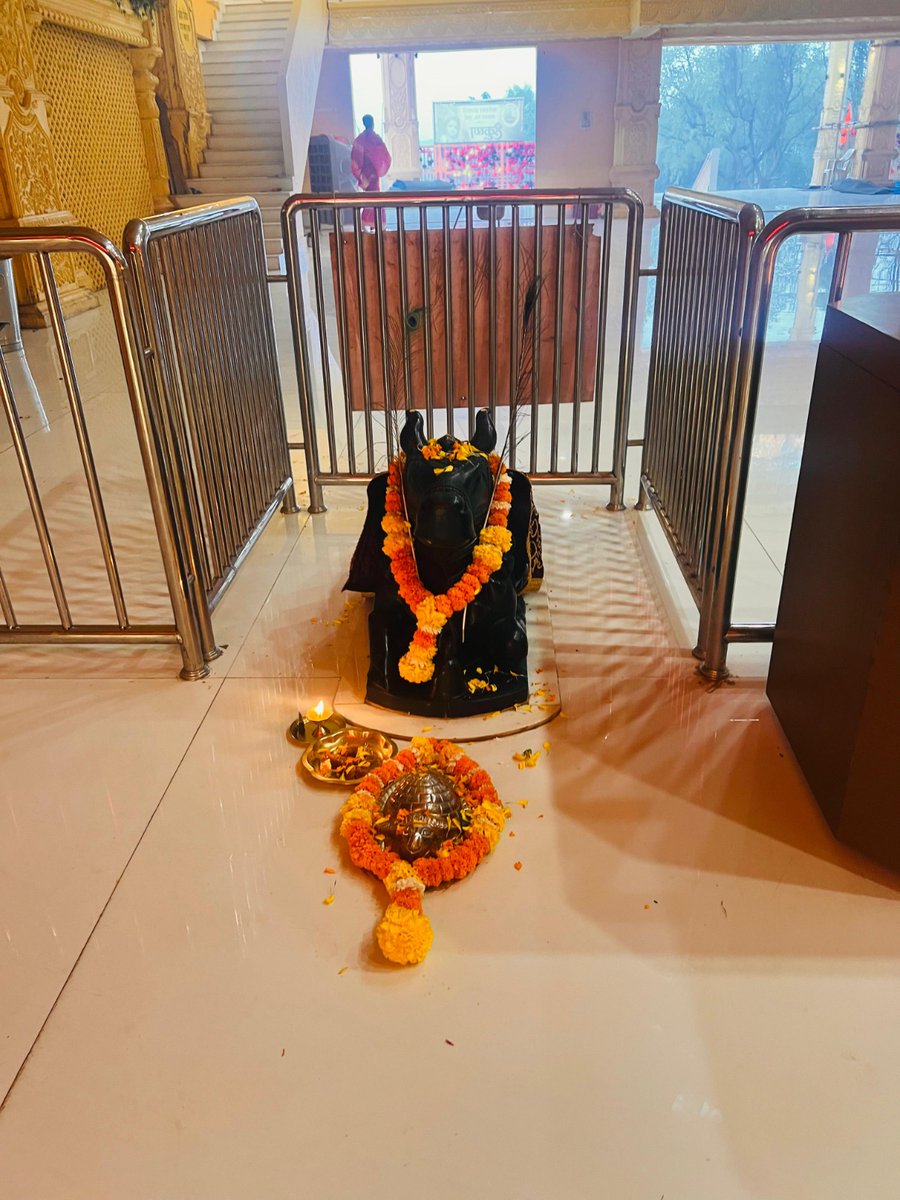 bageshwardham's tweet photo. श्री बागेश्वर बाला जी सरकार के दिव्य दर्शन…
श्री बागेश्वर बालाजी सनातन मठ मुंबई (महाराष्ट्र)
04-09-2026 (शुक्रवार)
#bageshwardhamsarkar
#mumbai
#divyadarshan
#maharashtra
#balaji https://t.co/XHs5Vom75l