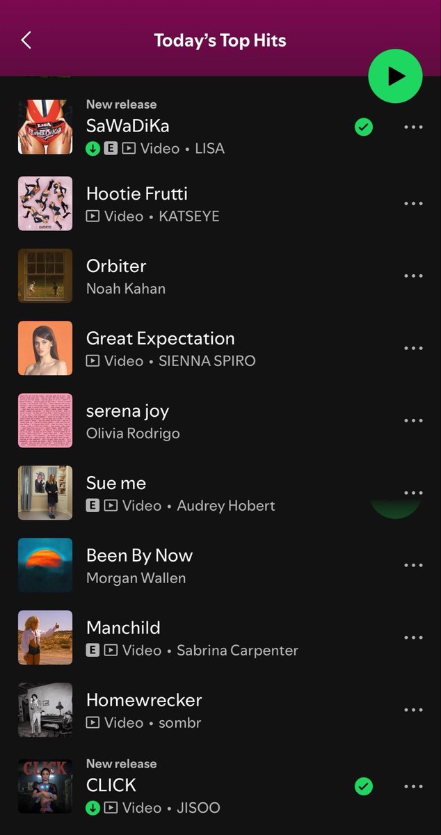 misskoreaJisoo's tweet photo. EXCELENTE NOTICIAS 😭🔥

“SaWaDiKa” de #LISA (#35) y “CLICK” de #JISOO (#44) han sido agregados a la lista de reproducción “Today’s Top Hits” de Spotify. https://t.co/cU90DFjzfR