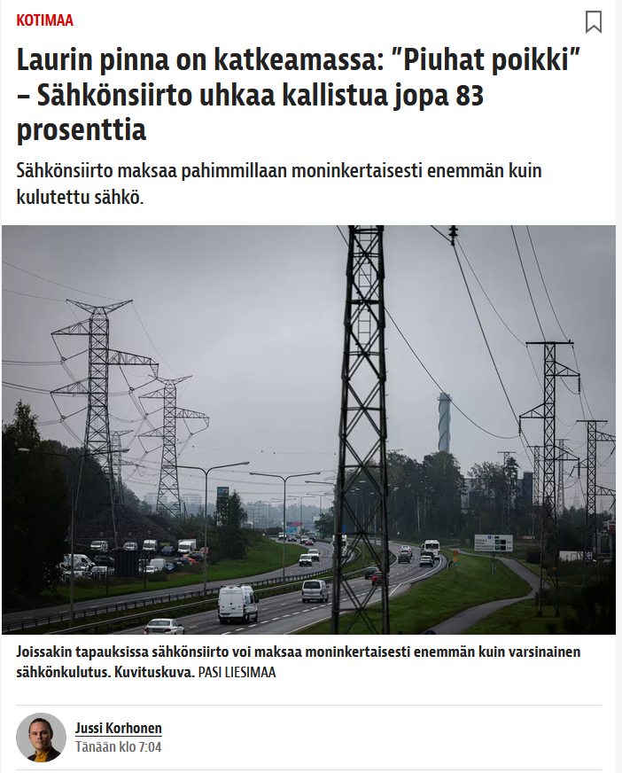 OssiTiihonen's tweet photo. Käydäänpä läpi tätä Iltalehden uutista sähkönsiirrosta hieman. Siinä on nimittäin paljon asiaa, mutta eräs oleellinen seikka puuttuu - kyse on typerästä poliittisesta päätöksestä, josta kukaan ei ole joutunut vastuuseen, eikä tilannetta ole vieläkään korjattu.

Tähän poliittiseen päätökseen eduskunta päätyi 2013 Jyrki Kataisen kokoomushallituksen esityksestä. Kokoomuksella oli tuolloin myös työ- ja elinkeinoministeriön ministeripesti, johon nämä asiat kuuluivat. Typerään päätökseen päädyttiin perinteisen poliittisen logiikan vuoksi - myrskytuhot katkoivat ilmajohtoja ja paine tehdä 'jotain' kasvoi. Tämä siis miettimättä sitä, oliko tämä 'jotain' itse asiassa huonompi ratkaisu kuin silloinen nykytila. Toinen syy voi tietenkin olla se, että kokoomus näki paikan tuottaa juuri samaan aikaan yksityistettäville verkkoyhtiöille valtavat voitot.

Mikä kaikki säädetyssä sähkömarkkinalaissa on pielessä?
- Maakaapeloinnissa on useita heikkoja kohtia. 
Ilmajohdon vian paikallistaminen ja korjaus vie tunteja. Maakaapelivian paikallistaminen vie päiviä, joskus viikkoja. Vika voi olla missä tahansa kilometrien matkalla maan alla. Kosteaan maahan kaivettuja kaapeleita on jatkettava jostain kohti - tämä jatkoksen paikka on altis kosteudelle. Kaivaminen talvella roudan aikaan on hidasta ja kallista. Varakaapeliyhteydet eivät aina riitä — ja kun nekin menevät poikki, koko alue on pimeänä pitkään. Ironista kyllä: Laki säädettiin lyhentämään katkoja, mutta kun maakaapeli hajoaa, katkosta tulee huomattavasti pidempi kuin ilmajohtojen aikaan.
- Vesistöjen ja pohjaveden ongelmat.
Kaapeliojia kaivetaan soiden, purojen ja pohjavesialueiden läpi:
Ojitusvaikutus: kaapelioja toimii salaojana, kuivattaa soita ja muuttaa vesitaloutta.
Pohjavesien pilaantuminen: kaivuutöissä pohjavesialueilla riski sameutumiseen ja saastumiseen.
Raudan ja mangaanin saostuminen: pohjavesien happamoituminen kaivuiden seurauksena vapauttaa metalleja.
- Sähkömagneettiset kentät ja terveyshaitat.
Maakaapelit tuottavat matalataajuisia sähkömagneettisia kenttiä. Toisin kuin ilmajohdot, joiden kentät heikkenevät etäisyyden myötä, maakaapelin päällä kävellään, ajetaan ja asutaan aivan välittömässä läheisyydessä. Pitkäaikaisvaikutuksista ei ole kattavia riippumattomia tutkimuksia — kuten ei yleensäkään teknologioista ennen kuin ne on jo pakotettu läpi.
- Verkkoyhtiöt saivat lunastusoikeuden kaltaiset valtuudet kaivaa kaapelit yksityismaiden läpi. Korvaukset olivat naurettavan pieniä suhteessa pysyvään maisemahaittaan ja käyttörajoituksiin. Moni maanomistaja koki tulleensa yliajetuksi.

Verkkoyhtiöt saivat lain nojalla käytännössä vapaat kädet:
Siirtohinnat nousivat paikoin 100–300 %. Haja-asutusalueiden mökkiläiset ja asukkaat maksavat suhteessa eniten.
Verkkoyhtiöt tekevät samalla ennätysvoittoja — koska valvontamalli salli kohtuullisen tuoton kasvaneelle pääomalle. Tämä on johtanut mm. siihen, että verkkoyhtiön ei kannata miettiä halvinta reittiä kaivaa maakaapeli, vaan päinvastoin etsiä mahdollisimman kallis kaivuureitti, esimerkiksi kallioalueen läpi, jossa joudutaan räjäyttämään ura kallioon. Mitä isompi investointi, sitä suurempi takuutuotto.

Tämä typerä päätös koskettaa jokaista suomalaista sähkönkäyttäjää. Maakaapelointi maksaa arviolta 7–10 miljardia euroa valtakunnallisesti. 

Maakaapeloinnissa toistuu tuttu kuvio: Yksi tekninen ratkaisu ajetaan läpi, kriitikot leimataan edistyksen jarruiksi ja vuosikymmentä myöhemmin herätään sivuvaikutuksiin joita "kukaan ei osannut ennustaa" — paitsi että osattiin, niitä ei vain kuunneltu. Kyse on ollut julkisen monopolin siirtämisestä yksityiseen omistukseen ja samanaikaisesti näiden yksityisten yritysten toiminnan suosimisesta.

Mitä nyt pitäisi tehdä tilanteen korjaamiseksi?
- Helpottaa heti sähköverkkoyhtiöille asetettuja vaatimuksia.
- Asettaa rajoitteita sähkönsiirron hinnoille.
- Siirtää verkkoyhtiöt muuhun kuin kansainvälisten pääomasijoittajien omistukseen. Tämä voisi tarkoittaa esimerkiksi kunnallista omistusta, mutta itse suosisin alueen sähkönkäyttäjien osuuskuntaa.