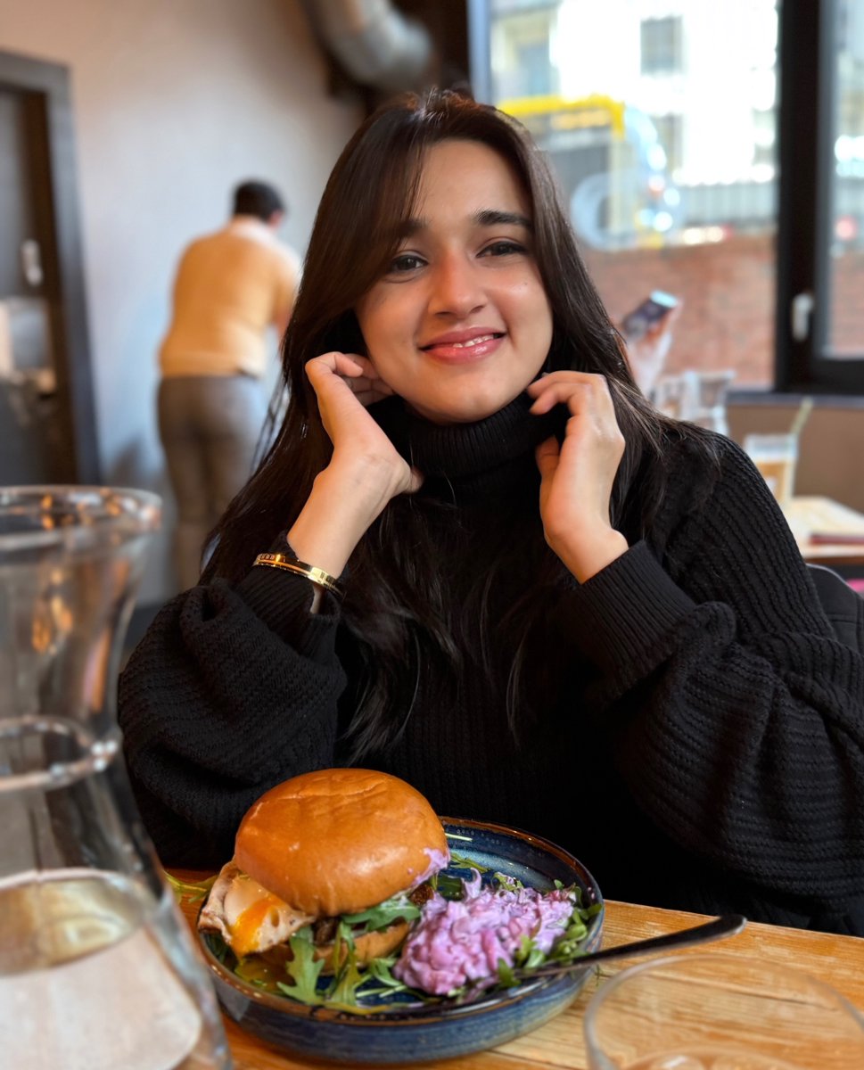Nuveksha's tweet photo. ♥️⏳🐣 https://t.co/rSabcC8J0R