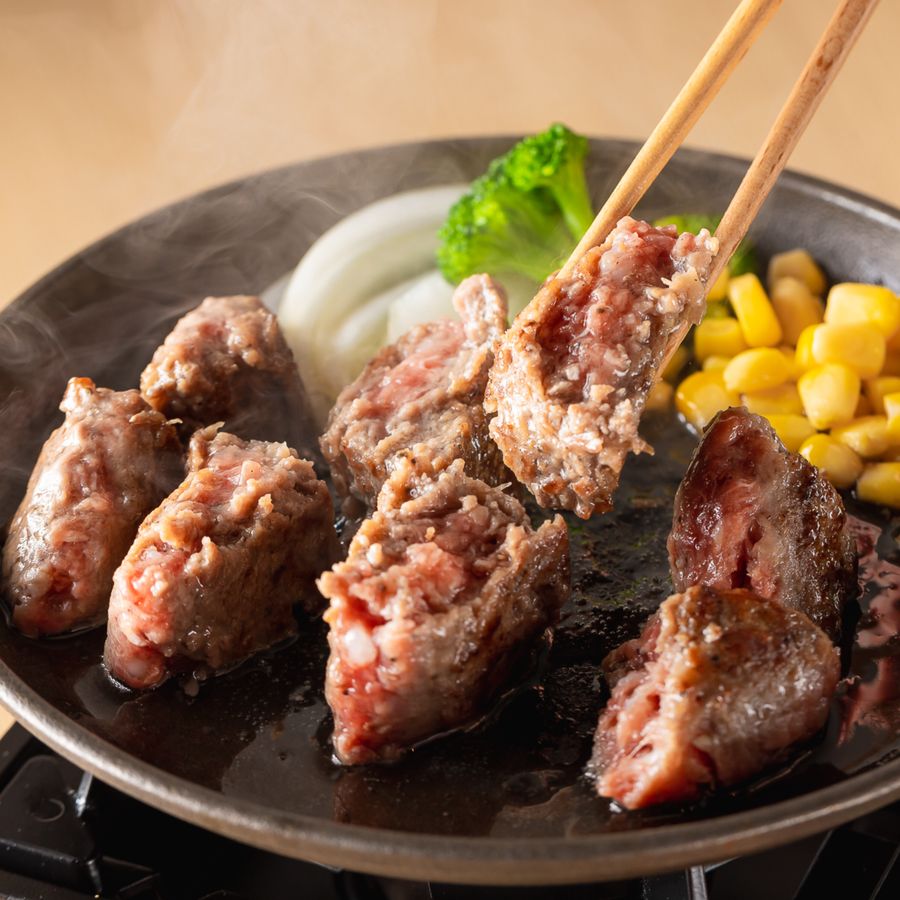 fukuyoshi_ak's tweet photo. 観光地の喧騒を離れて、ゆっくり食事を楽しみたい日には福よしへ。とろける食感のハンバーグは、初めての方にもおすすめの一品です。If you want to enjoy a calm meal away fro...

続きはこちら
https://t.co/0vSEwfcYec https://t.co/BCZk7aTLI2