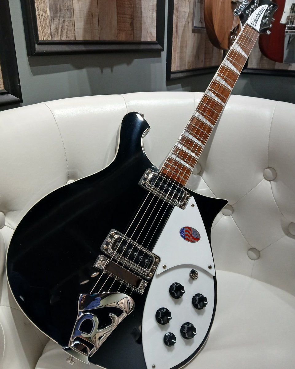 MargaretButix's tweet photo. The Rickenbacker 620 Jetglo is here. New Rickenbackers arrive often and go fast. This 620 Jet just landed and will not be here long. Come down and play before you play. https://t.co/6esWP03Ty0