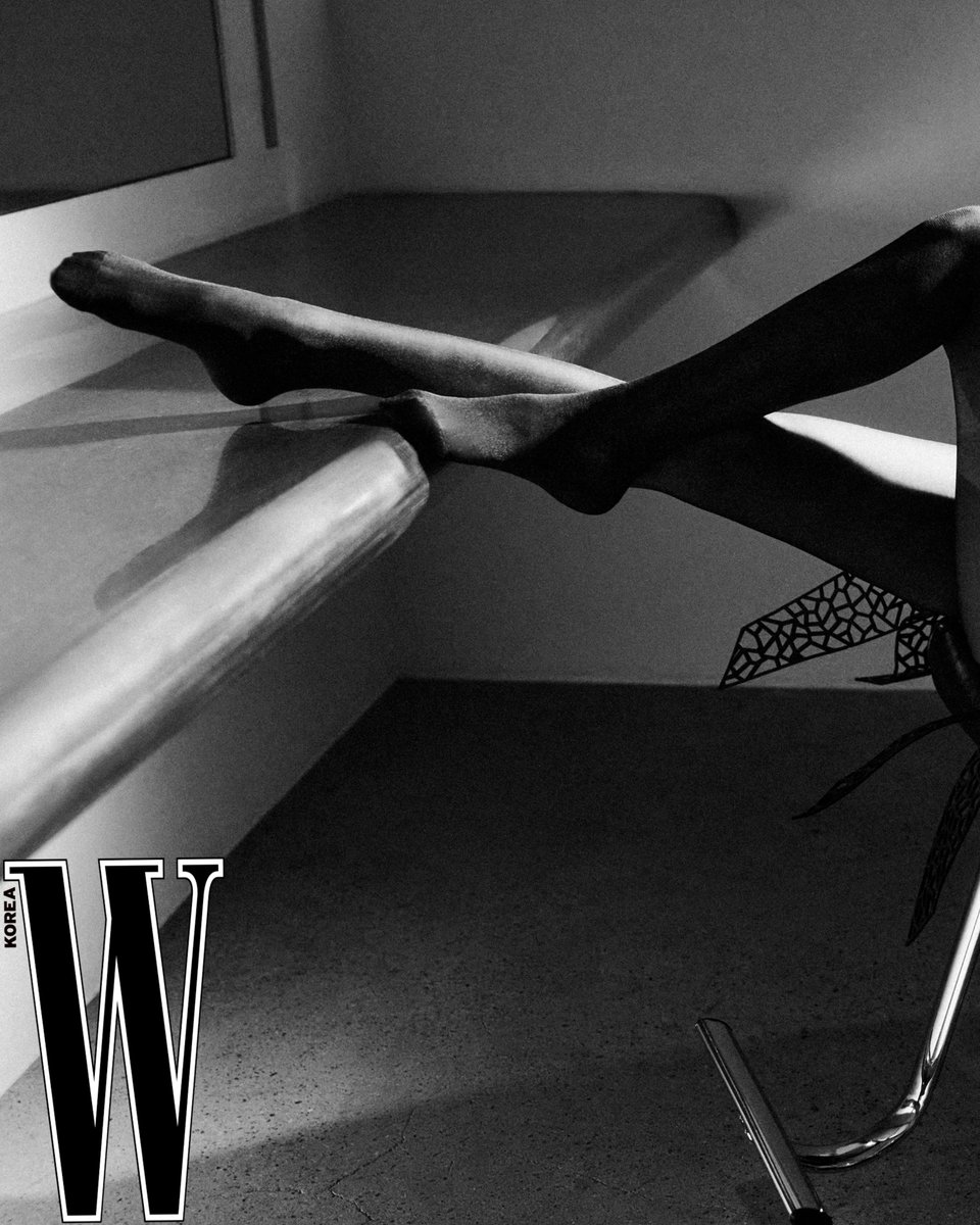 wntrult's tweet photo. aespa NINGNING for W Korea x BYREDO. https://t.co/KJfSOYXqku