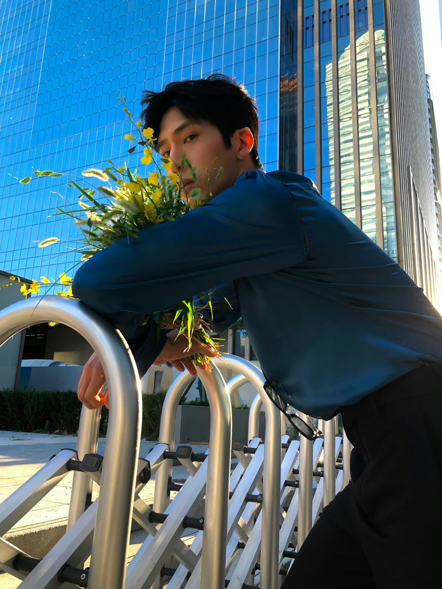 dearlyboran's tweet photo. [3/4] #JingBoran #井柏然 https://t.co/vMWVJwxxR7