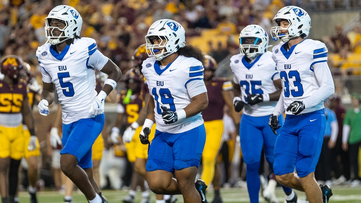 EIU_Panthers's tweet photo. Minnesota hands @EIU_FB its first loss of the season

Gophers beat Panthers, 59-7, on Thursday night

Tyren Buggs scored for EIU in the second quarter as EIU falls to 1-1 on the season

Recap🏈👀⬇️
https://t.co/TJh8oQBmpT https://t.co/Lp5qAXKoYo