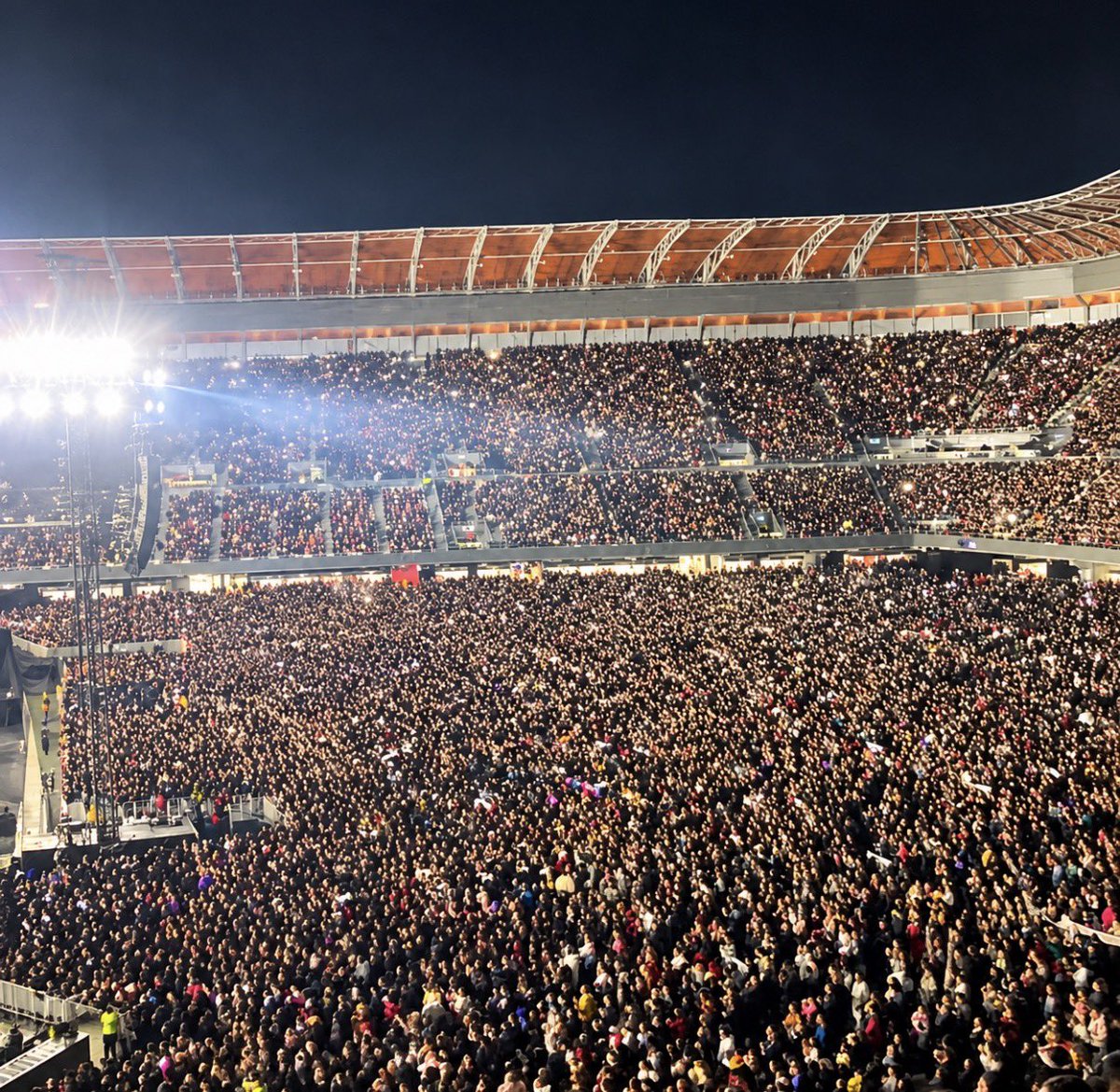 ahe_world's tweet photo. 💜✨ UNA NOCHE PARA CANTARLO TODO.

El Estadio GNP Seguros se llenó de miles de voces para vivir una noche espectacular junto a Yuridia. 🎤🔥 Canciones que traen recuerdos, letras que todos sabemos de memoria y un estadio entero cantando desde el corazón. 🥹💜🎶

Para AH Entertainment, lo mejor de cada evento es saber que nuestros clientes estuvieron ahí disfrutando cada segundo. 🎟️✨

GRACIAS a todos los que confiaron en nosotros y adquirieron sus boletos para vivir Yuridia en el Estadio GNP Seguros. 🫶🏻🏟️ Cada compra, cada recomendación y cada vez que vuelven a elegirnos nos permite seguir siendo parte de noches como esta. 💗

🇺🇸 A NIGHT TO SING EVERY WORD. 🎶✨

Thousands of voices filled Estadio GNP Seguros for an unforgettable night with Yuridia. 💜🎤 Thank you to every client who trusted AH Entertainment with their tickets and allowed us to be part of another incredible live experience.

See you at the next one. 🎟️🚀💗

#Yuridia #Conciertos #MusicaEnVivo #CDMX #AHEntertainment