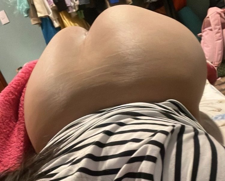 KB21D21's tweet photo. Grupo de telegram sólo esta semana $250 todo un mes, grupo 100% explicito donde encontrarás contenido de todo tipo de mi esposa, más información por mensaje 🍑🍑💲💲 https://t.co/2NroOFBVq0