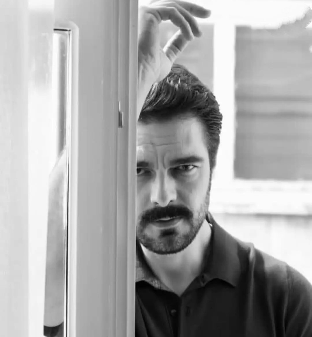 senveben1213's tweet photo. Günaydın☕

#HalilİbrahimCeyhan https://t.co/a5ShG401H6
