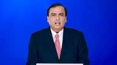 SonuRawat_0864's tweet photo. Hello @JioCare और @reliancejio आपका नेटवर्क दुनिया का सबसे घटिया 

नेटवर्क है, मैंने बहुत बड़ी गलती कर दी जो jio से जुड़ गया.

एक बार को बीजेपी बीजेपी ��े अंधभक्त भी सुधर सकते हैं, मगर Jio का नेटवर्क कभी नहीं.

मेरी मोबाइल में दोनों सिम JIO की डली हुई हैं, लेकिन दोनों में ही नेटवर्क नहीं आते हैं.

कई बार शिकायत दर्ज करा चुका हूं, हर बार यही कहा जाता है कि हमारी टीम काम कर रही है और कुछ बदलाव नहीं होता है।

मेरे तो 350 रुपए वैसे ही जाते हैं हर बार रिचार्ज के, में अब JIO से किसी अन्य टेलिकॉम कंपनी में जाऊंगा.

क्या फायदा हुआ कि मुकेश अंबानी भारत के सबसे अमीर व्���क्ति हैं, लेकिन उनकी 

कंपनी लोगों के साथ धोखा कर रही है, अच्छी सर्विस के नाम पर घटिया से भी घटिया सर्विस दी जा रही है।

इस समस्या को मुकेश अंबानी तक पहुंचा दीजिये क्योंकि मेरी तरह करोड़ों लोग हर रोज परेशान होते हैं।

अगर भारत सरकार ने BSNL को इन कंपनियों के लिए बर्बाद न किया होता तो 
हमें यह दिन न देखने पड़ते।

लानत है ऐसी कंपनी पर.

क्या आप भी मेरी तरह परेशान हैं, कमे��ट में बताइए??

@JM_Scindia @narendramodi 
@RahulGandhi @yadavakhilesh