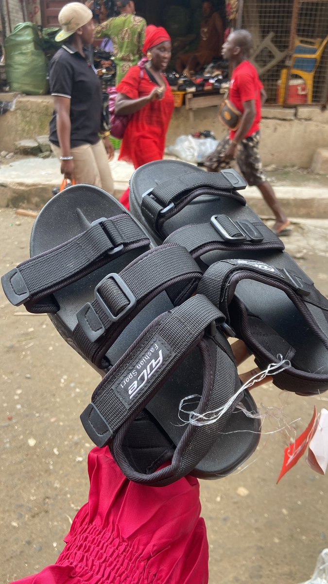 heryourshops's tweet photo. We have your day to day school shoes. Sock shoes, rubber shoes and kito sandals as well. Do well to patronize us today. https://t.co/MhXLh9x2gB