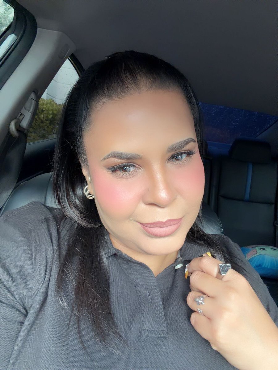 aragbn's tweet photo. Work, work, work. Happy Saturday. https://t.co/hbwE4UtjtJ