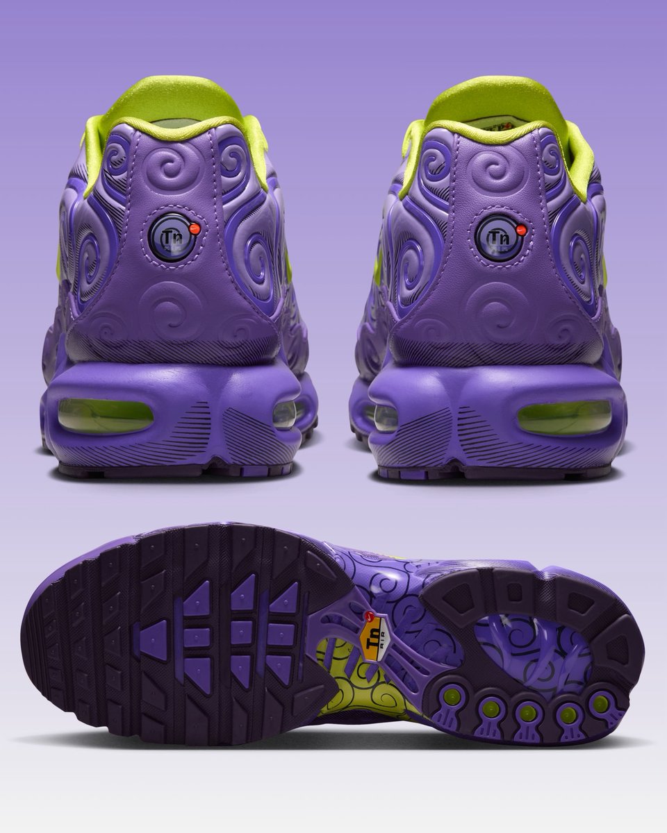 SoleRetriever's tweet photo. OFFICIAL LOOK: One Piece x Nike Air Max Plus “Gomu Gomu” 🍇🏴‍☠️ 

🗓️ September 25th (SNKRS Pre-Order)
📝 IR0968-500
💵 $180 https://t.co/eUk3TZ8YOZ