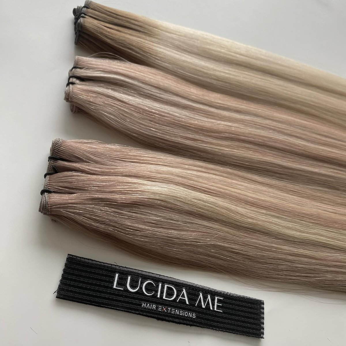 IsrealPiganelli's tweet photo. In-stock hair ships immediately. Delivery in 2–3 business days. Genius Wefts: 18", 20", 22"
Machine Wefts: 18", 22"
Tape-In Hair: 18", 22"
Flat/K Tips: 18", 22 https://t.co/J4dhDi6Bn6