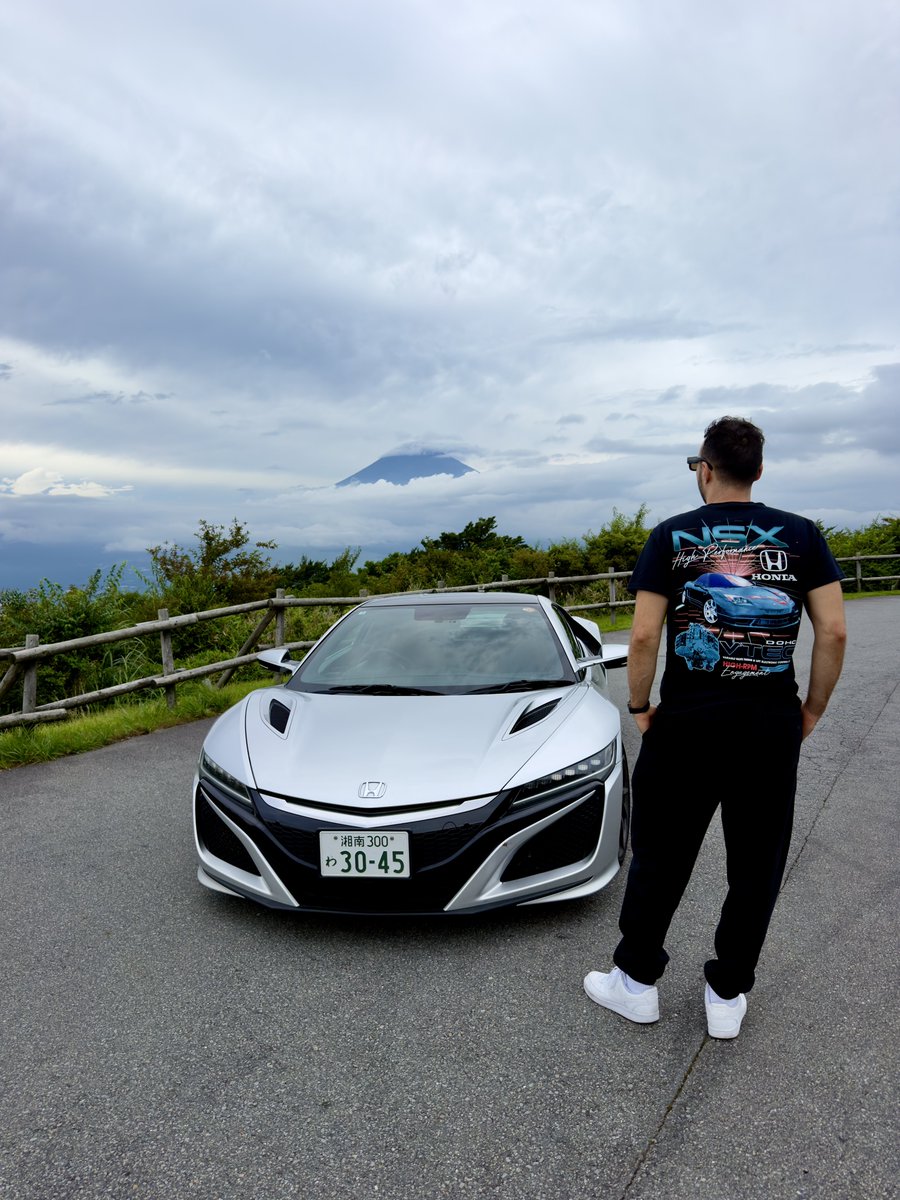 Jacobtheclipper's tweet photo. Pretending my team didn’t just get nuked, enjoying my life 🙌

📍Hakone Skyline, Japan https://t.co/DYcGMnapS4