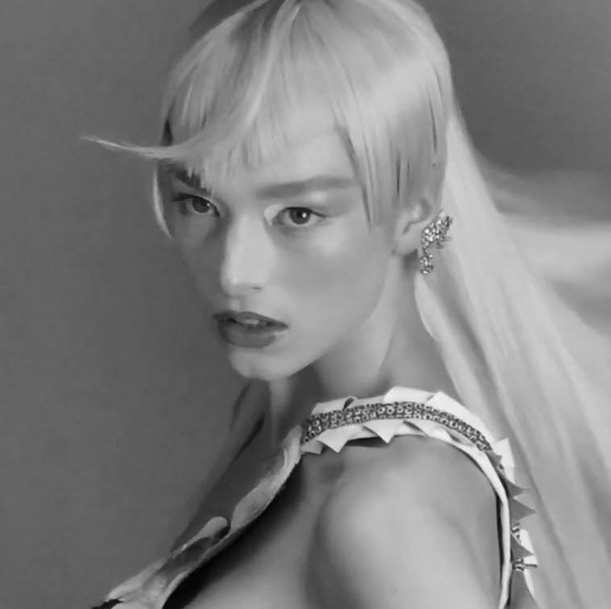 petitschaf's tweet photo. she’s sooo gorg omg https://t.co/3zSchR5Pup