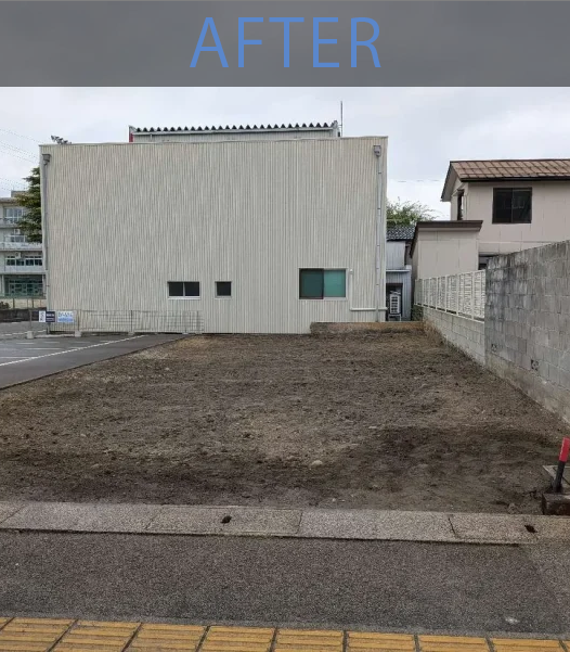 eiki_kk's tweet photo. 【 施工事例 】富山市 木造解体

＼ 営業担当者のコメント💬 ／

住居兼事務所の木造解体を行いました。
大きな丸太梁が使われており、その撤去には特殊な技術を要しました。
どのような構造の家屋の解体も、エイキにお任せください！

施工事例は土曜更新🔄
https://t.co/sYCCiDOvJf https://t.co/OE6PprJ3lY