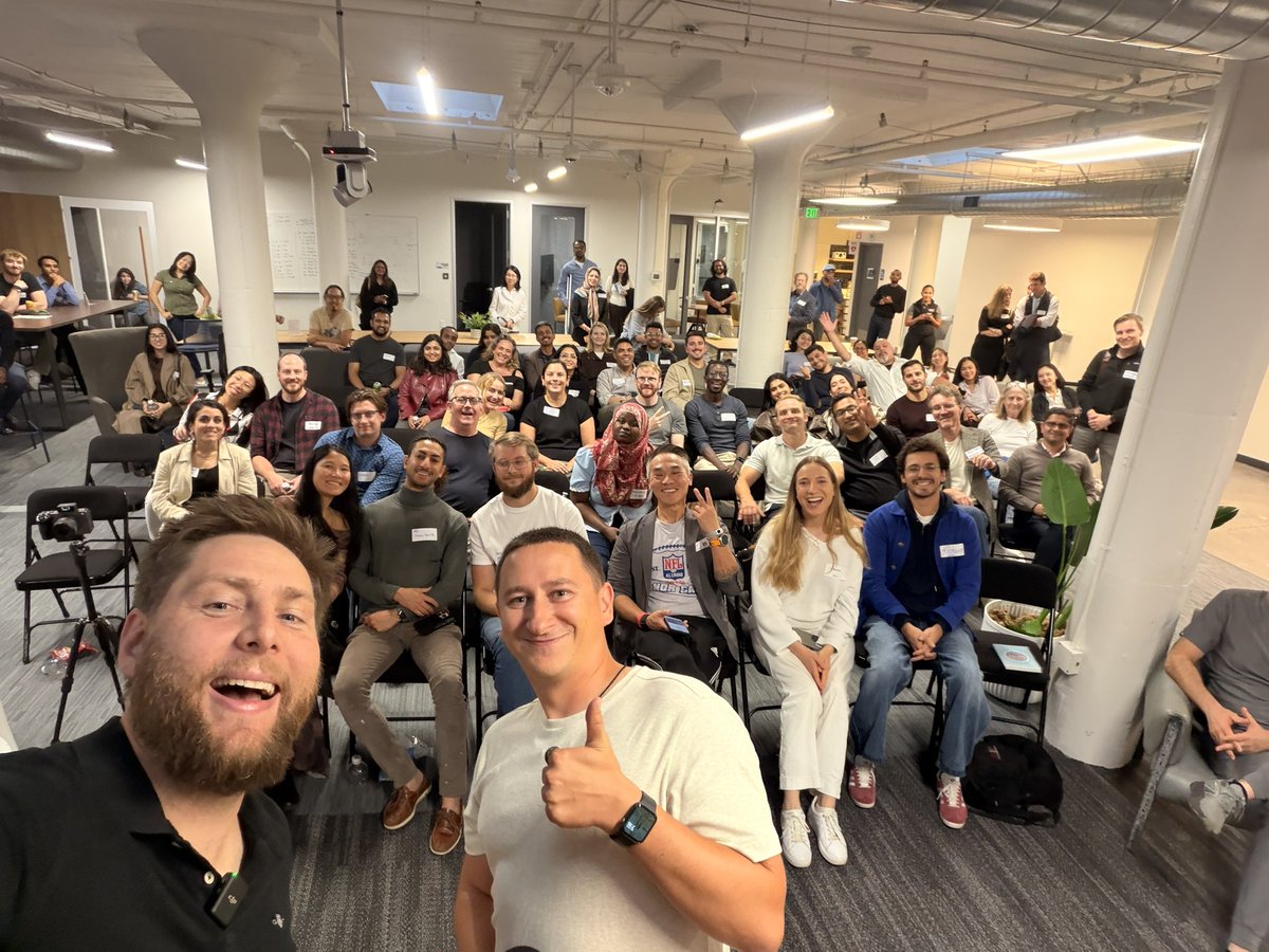 mnedoszytko's tweet photo. An energizing evening at #health2tech.
Thank you @AlexKoshykov for inviting me to keynote at this great event. Almost 100 brilliant health and tech minds listening to the story about clinician builder and how @AbridgeHQ is shaping the future of clinical AI.
So many incredible people and ideas, discussions continued for almost 2 hours post event. Cherry on top @vishnuravi and the ARISE team was there too!