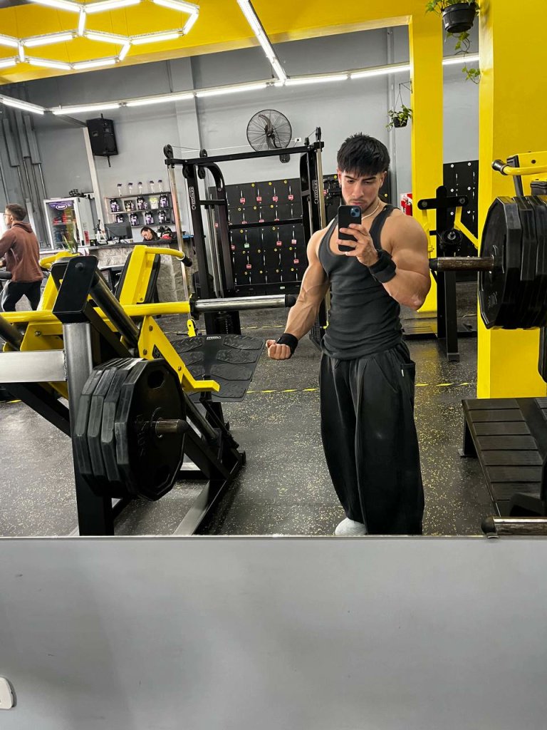 DripCooperX's tweet photo. Putting in the work… wanna see what comes after? 👀 https://t.co/lJO7oJTOmG