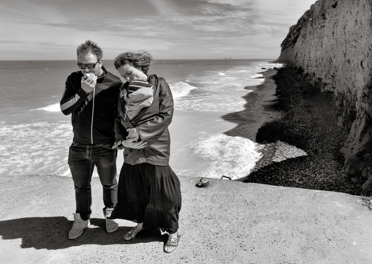 NicolGamewell's tweet photo. Young couple with their baby, photographed in Sangatte along France’s beautiful Opal Coast. https://t.co/wosGNka25h