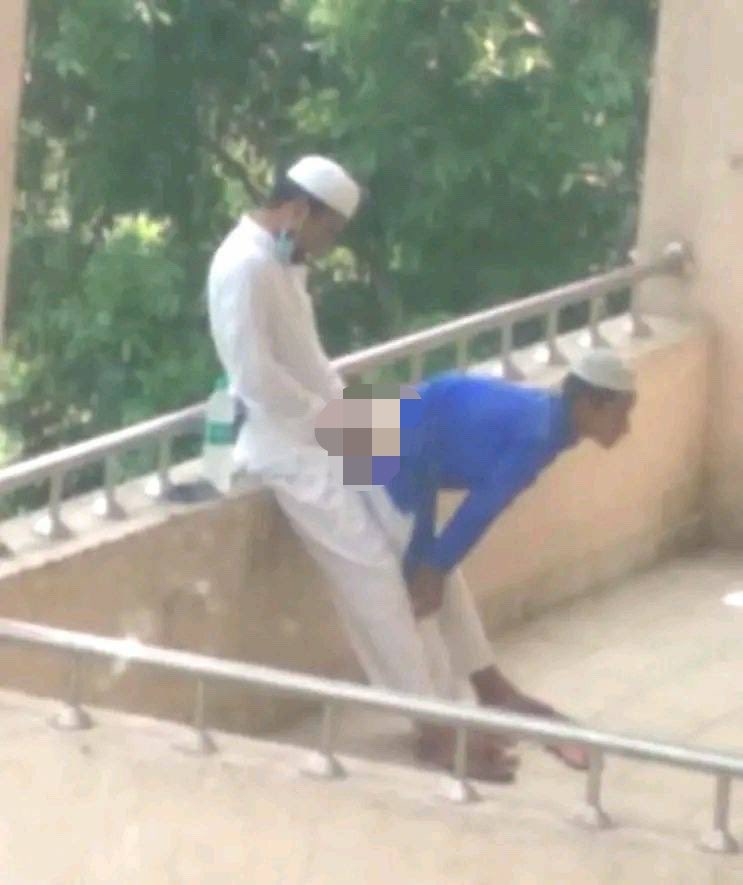 allmslimrrapist's tweet photo. @rishibagree Muhammad &amp; Alla's rare Picture https://t.co/X5heFypMKK
