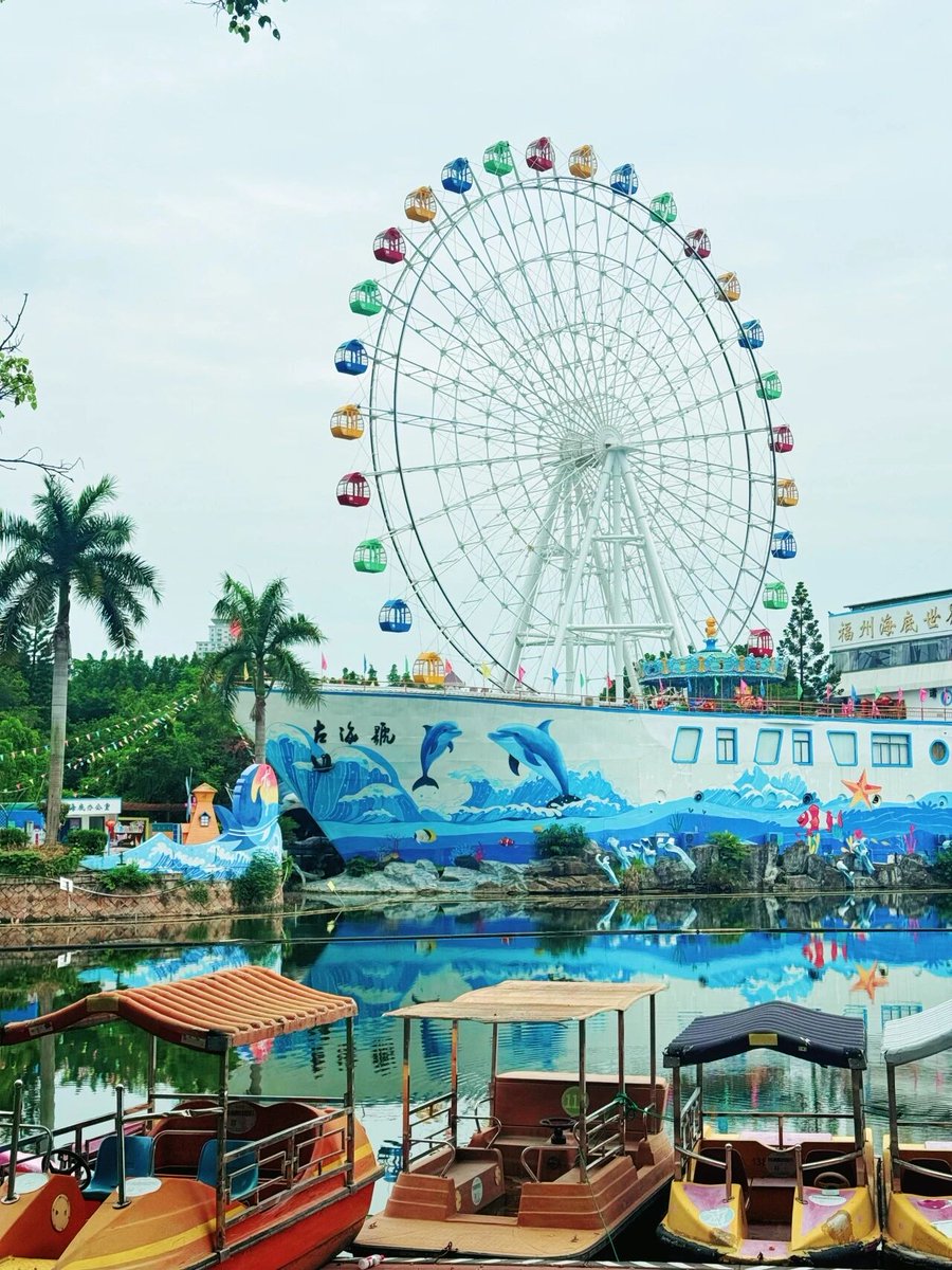 HomyGulou's tweet photo. In Gulou, #Fuzhou, half is a thousand-year-old poem, and half is the breeze of modernity. #Fujian @GoJiangsu @NingxiaCN @i_hebei @Xizang_Today @HunanTimes @Chengdu_China @MetaGuangdong @MeetJiangxi @ExploreGansu https://t.co/6mHDYyh2DU