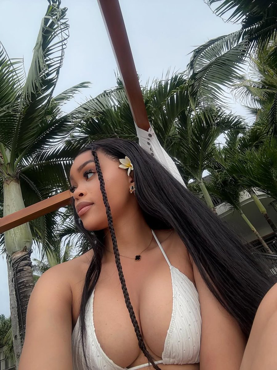 skyylarxoxo's tweet photo. https://t.co/7EVeo04BCT